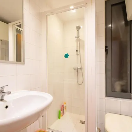 Vista 86 St Julians Urban Retreat *