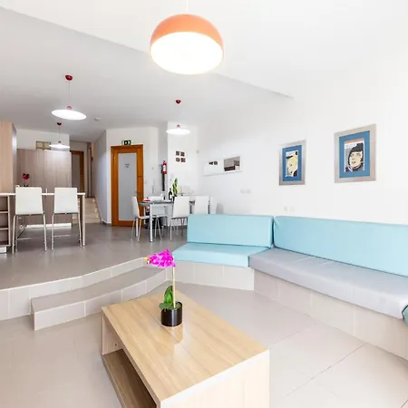 Vista 86 St Julians Urban Retreat *