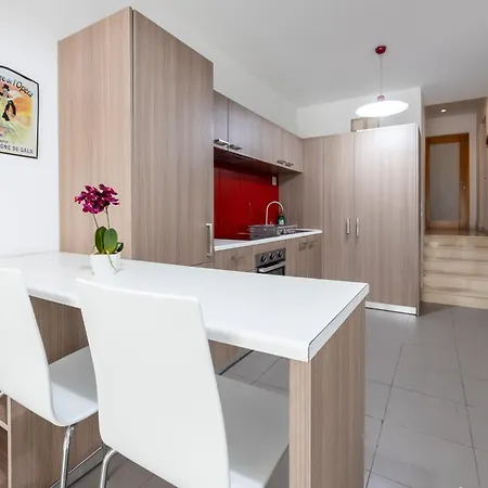 Vista 86 St Julians Urban Retreat דירה Saint Julian's