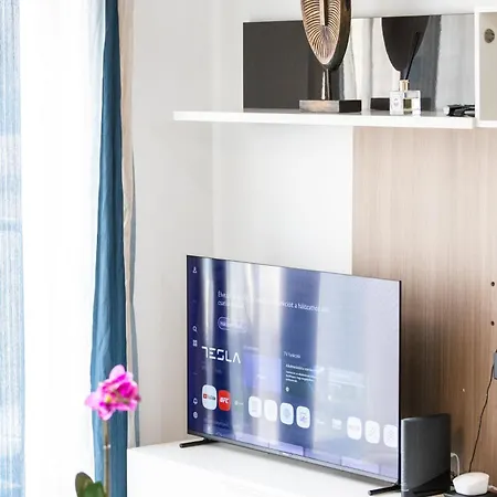 Apartment Vista 86 St Julians Urban Retreat San Ġiljan